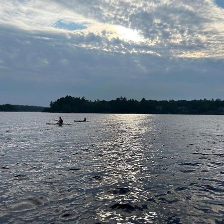 Muskoka Escape Hotel Port Carling Kültér fotó