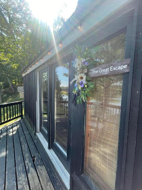 Muskoka Escape Hotel Port Carling Kültér fotó